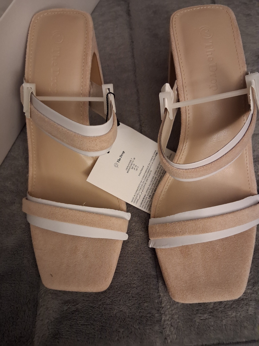 Square-Toe Beige Suede Slide Heels AVERY NATURAL